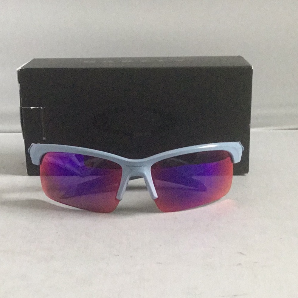 OAKLEY  CAPACITOR SUNGLASSES.